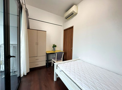 Village @ Pasir Panjang (D5), Condominium #590272631